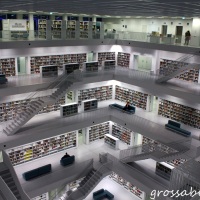 Stuttgarts Stadtbücherei: Innenleben der oberen Stockwerke